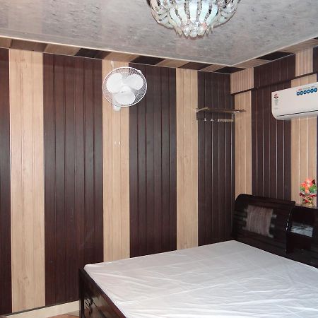 Nanda Hotel Hanumāngarh Eksteriør billede