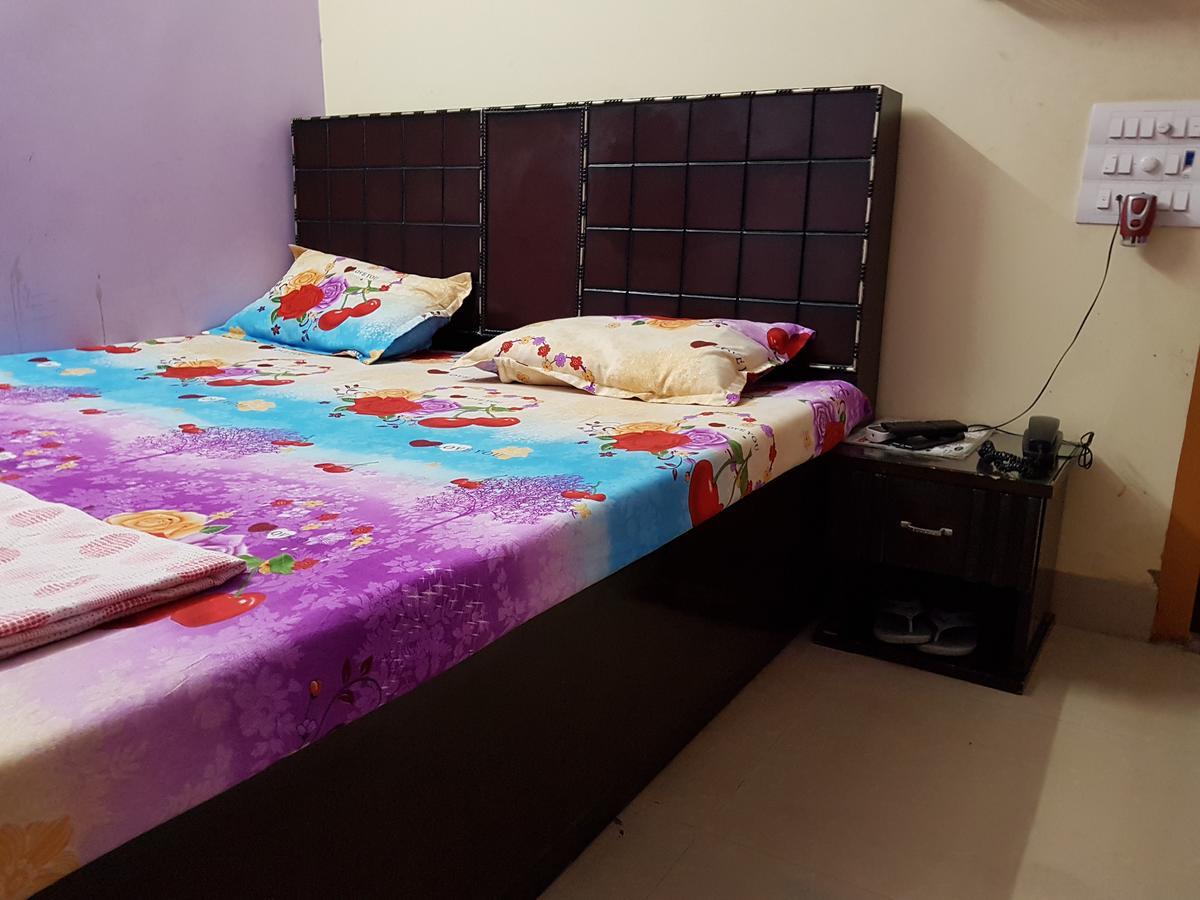 Nanda Hotel Hanumāngarh Eksteriør billede